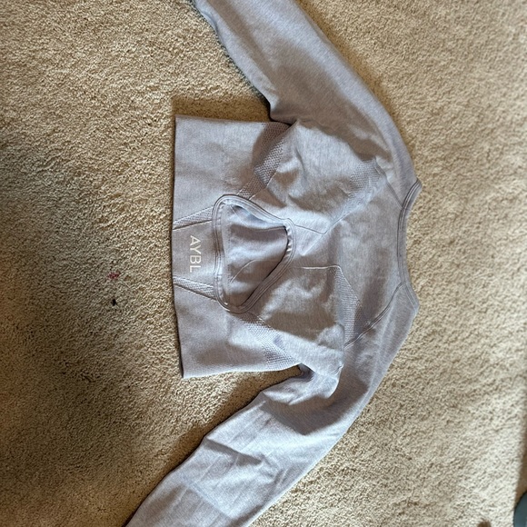 AYBL motion seamless long sleeve crop top - Picture 1 of 2